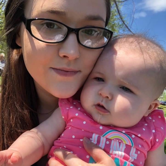 Meet Your Posher, Michele ☪️☪️☪️ - Picture 15 of 16